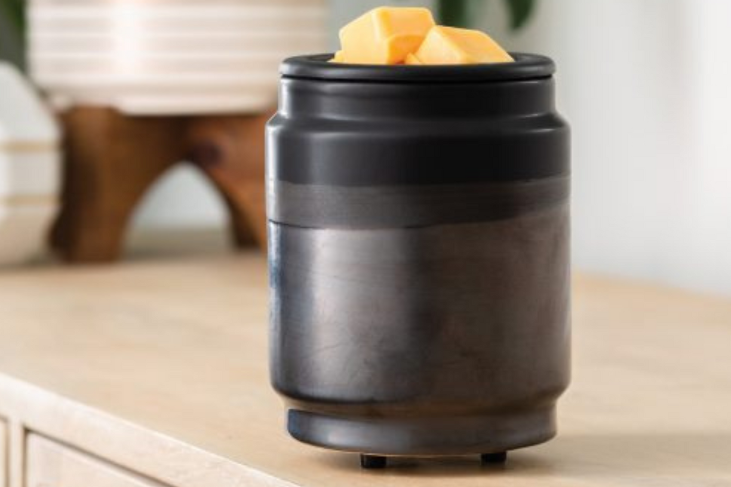 Black Dipped Flip Dish Wax Warmer