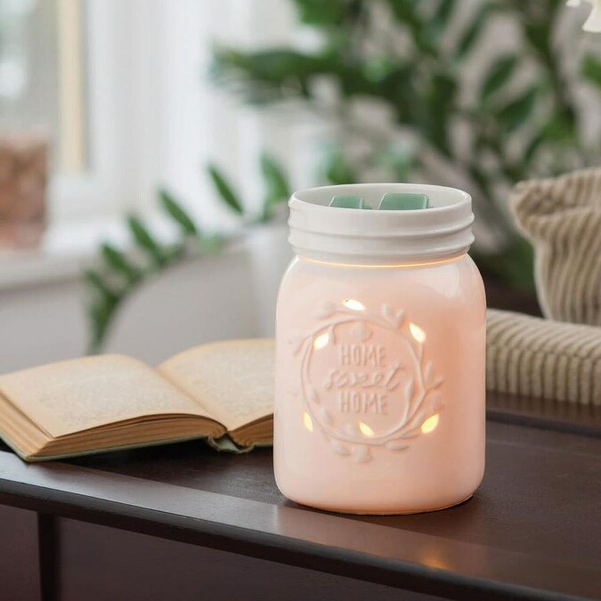 Candle Warmer - Cream Embossed