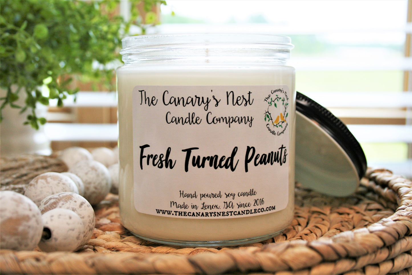 Fresh Turned Peanuts Scented Soy Candle